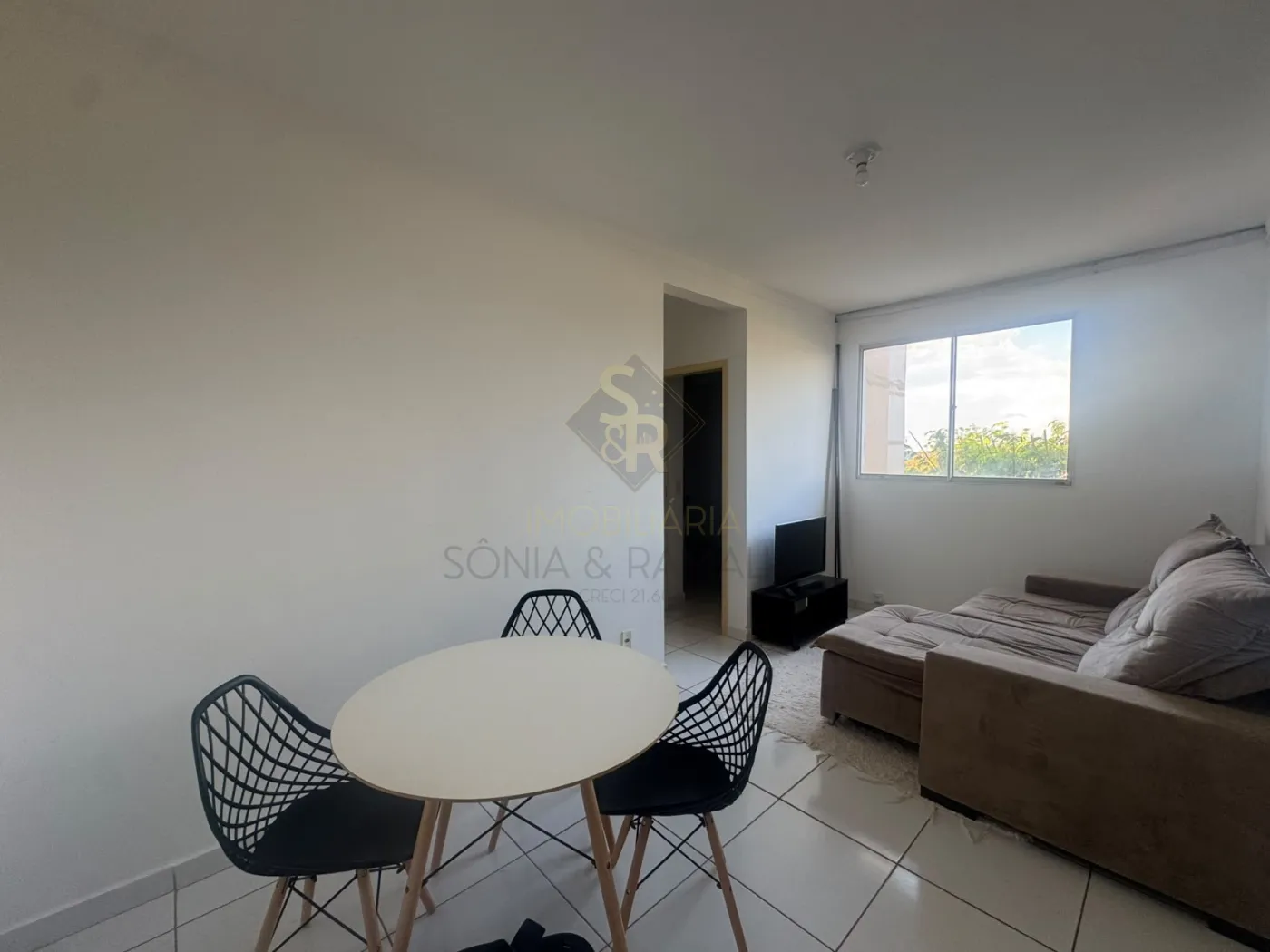 Alugar Apartamentos / Padr&atilde;o em Ribeir&atilde;o Preto R$ 2.000,00 - Foto 3