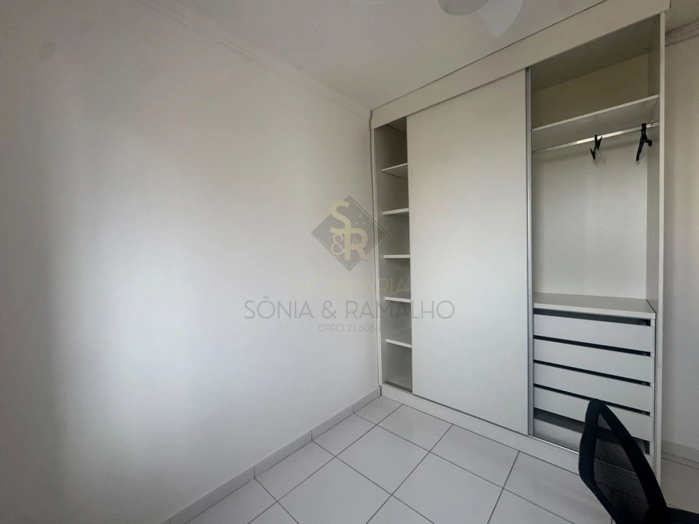 Alugar Apartamentos / Padr&atilde;o em Ribeir&atilde;o Preto R$ 2.000,00 - Foto 19
