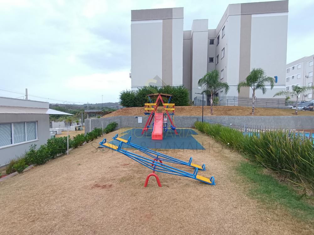 Alugar Apartamentos / Padr&atilde;o em Bonfim Paulista R$ 900,00 - Foto 13