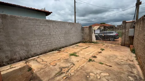 Guatapara Mombuca casas residenciais Venda R$180.000,00 2 Dormitorios 3 Vagas Area do terreno 110.00m2 Area construida 45.00m2