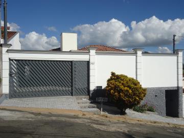 Sao Jose do Rio Pardo Jardim Santa Tereza Casa Venda R$750.000,00 1 Dormitorio  Area do terreno 300.00m2 Area construida 200.00m2