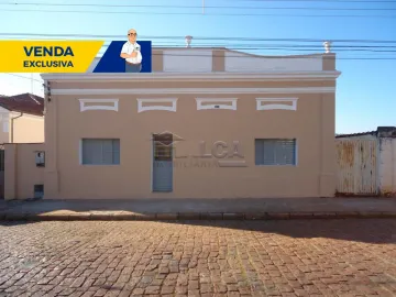 Sao Jose do Rio Pardo Centro Casa Venda R$424.000,00 3 Dormitorios  Area do terreno 500.00m2 Area construida 304.90m2
