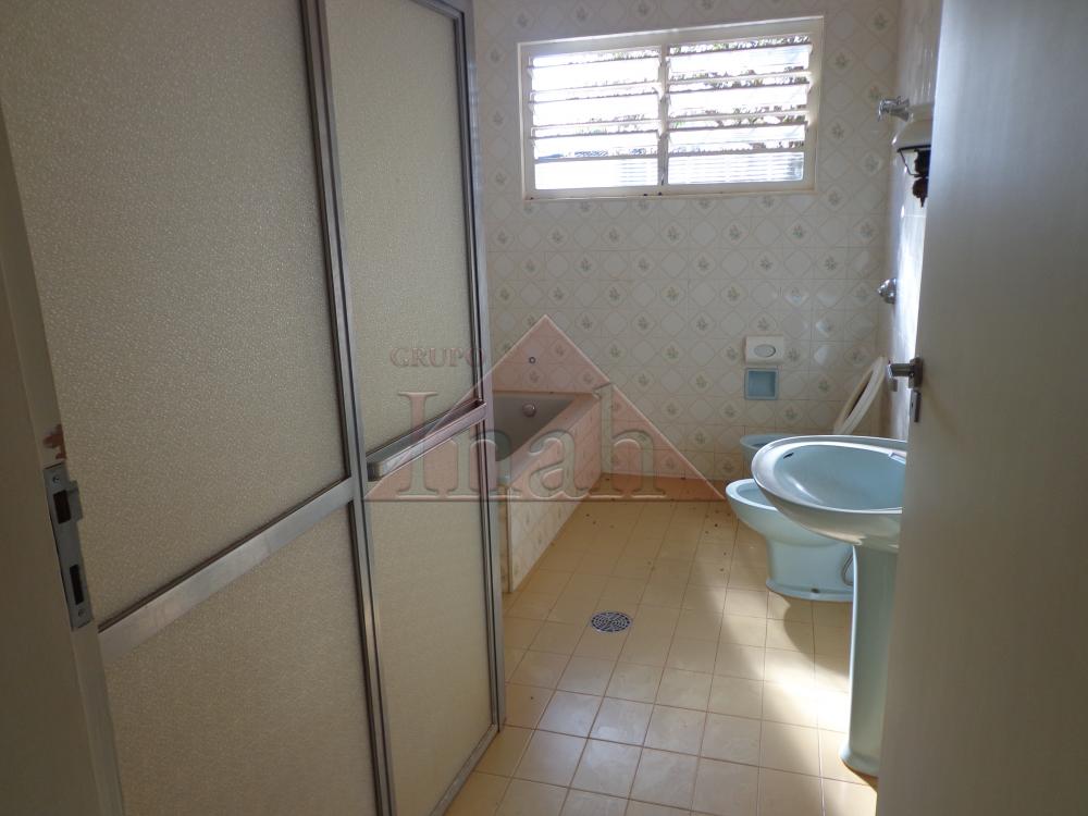 Alugar Casas / Casa em Ribeir&atilde;o Preto R$ 1.800,00 - Foto 7