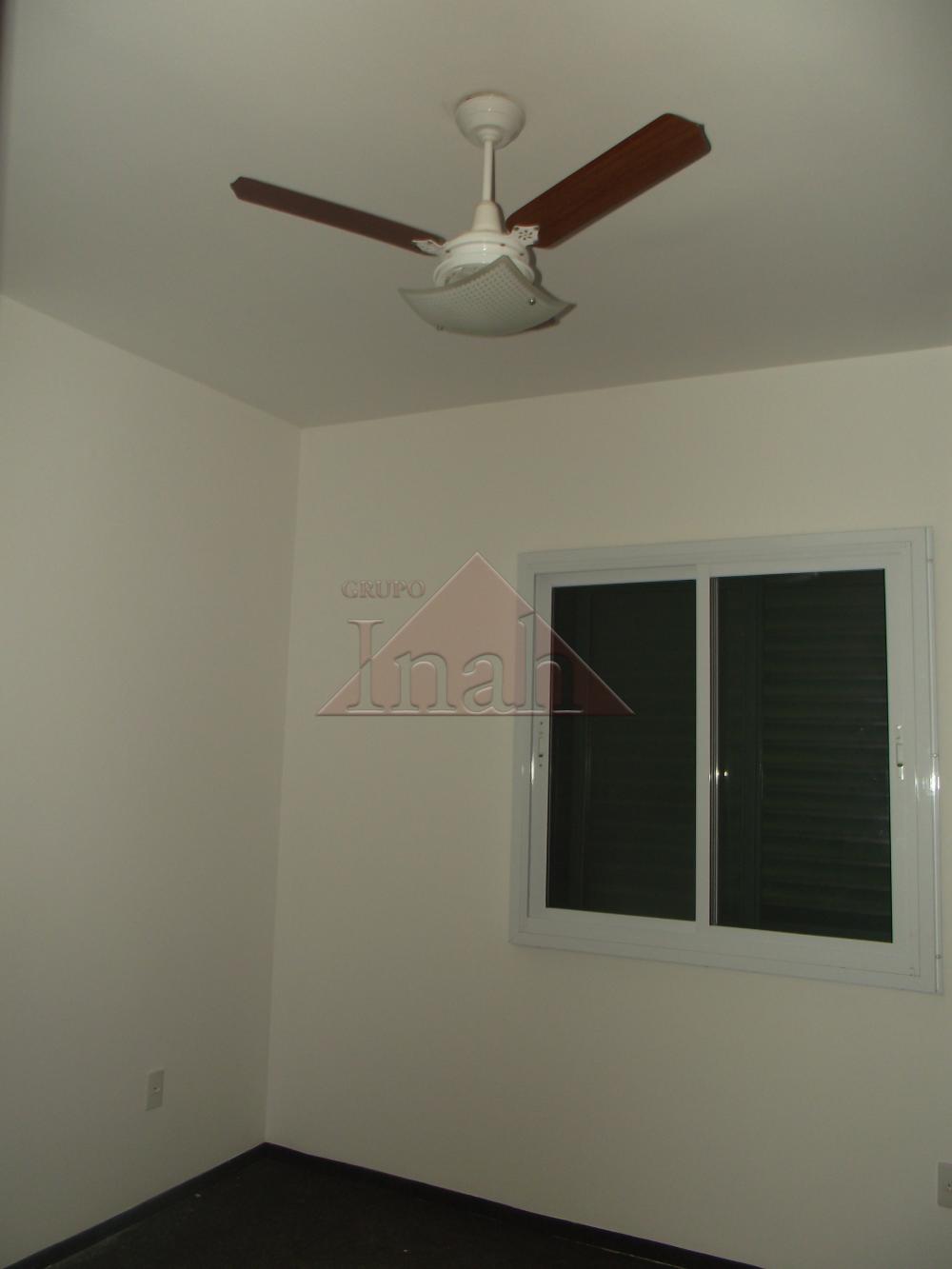 Alugar Apartamentos / Apartamento em Ribeir&atilde;o Preto R$ 800,00 - Foto 2