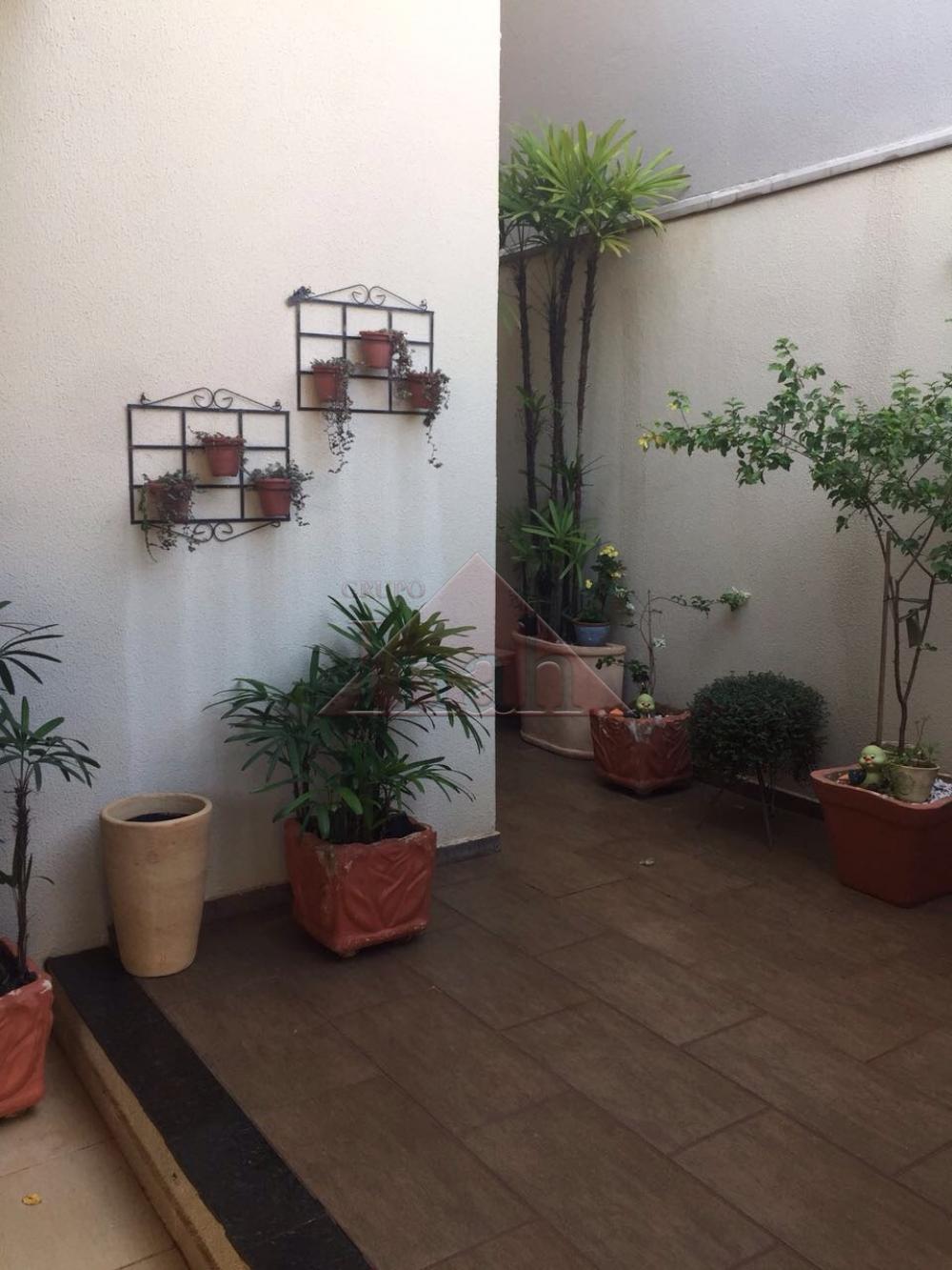 Comprar Casas / Casa em Ribeir&atilde;o Preto R$ 650.000,00 - Foto 8