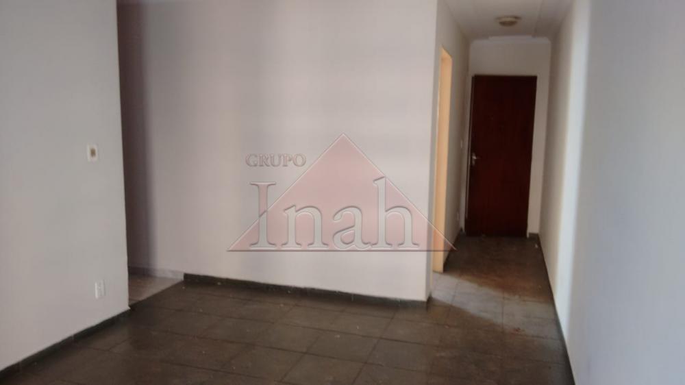 Alugar Apartamentos / Apartamento em Ribeir&atilde;o Preto R$ 1.000,00 - Foto 1