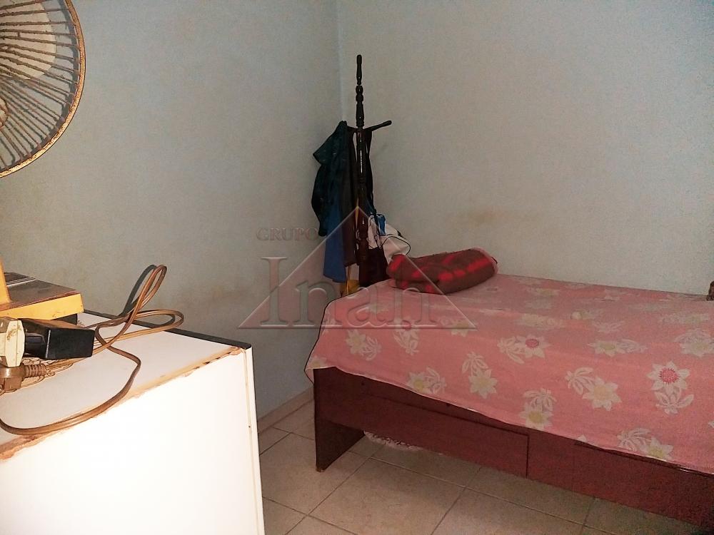Alugar Casas / Sobrado em Ribeir&atilde;o Preto R$ 1.000,00 - Foto 17