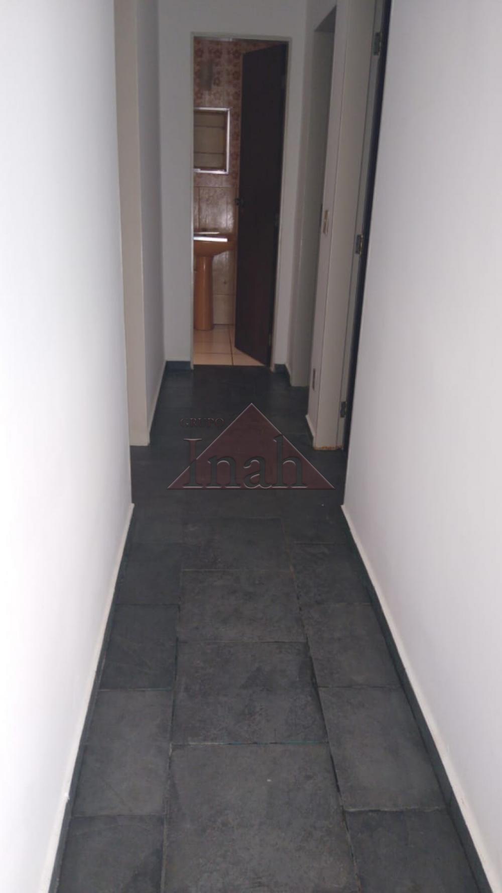 Alugar Apartamentos / Apartamento em Ribeirão Preto R$ 800,00 - Foto 4