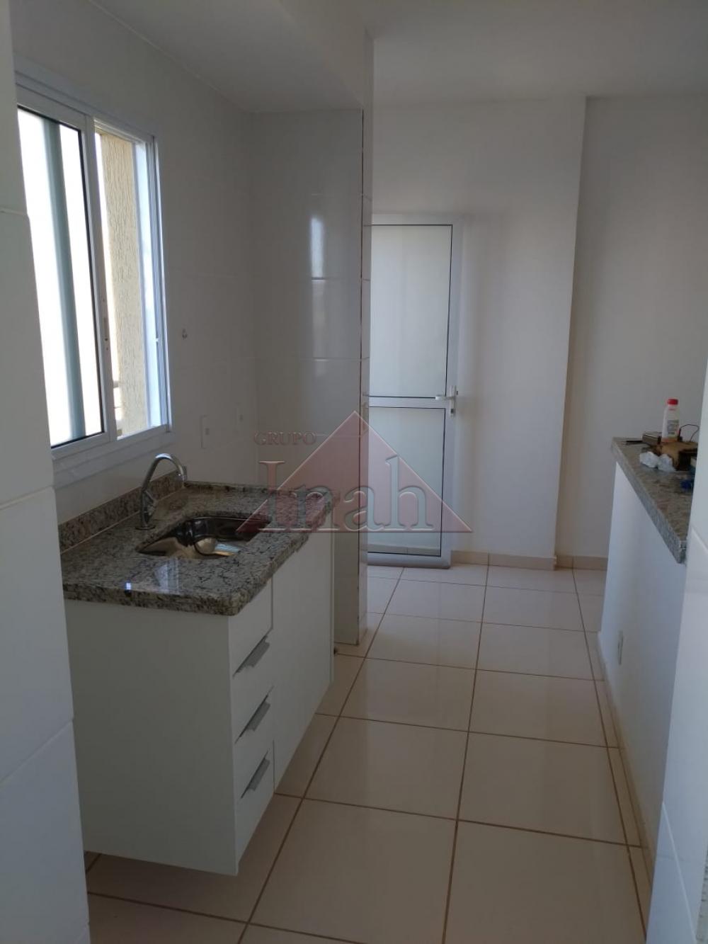 Alugar Apartamentos / Apartamento em Ribeir&atilde;o Preto R$ 1.300,00 - Foto 2
