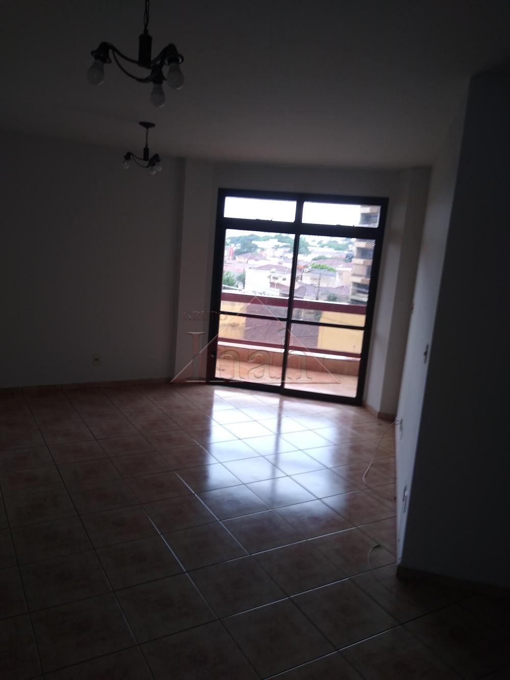 Alugar Apartamentos / Apartamento em Ribeir&atilde;o Preto R$ 800,00 - Foto 1