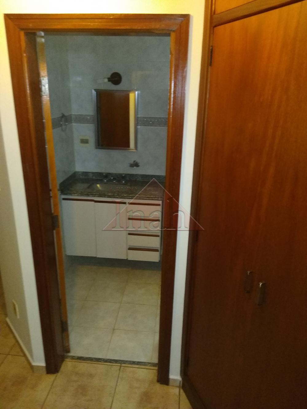 Alugar Apartamentos / Apartamento em Ribeir&atilde;o Preto R$ 800,00 - Foto 9