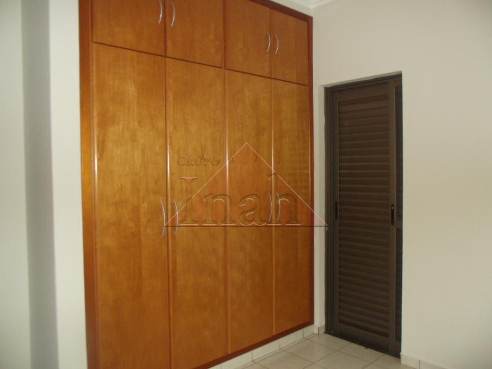 Alugar Apartamentos / Apartamento em Ribeir&atilde;o Preto R$ 1.100,00 - Foto 10