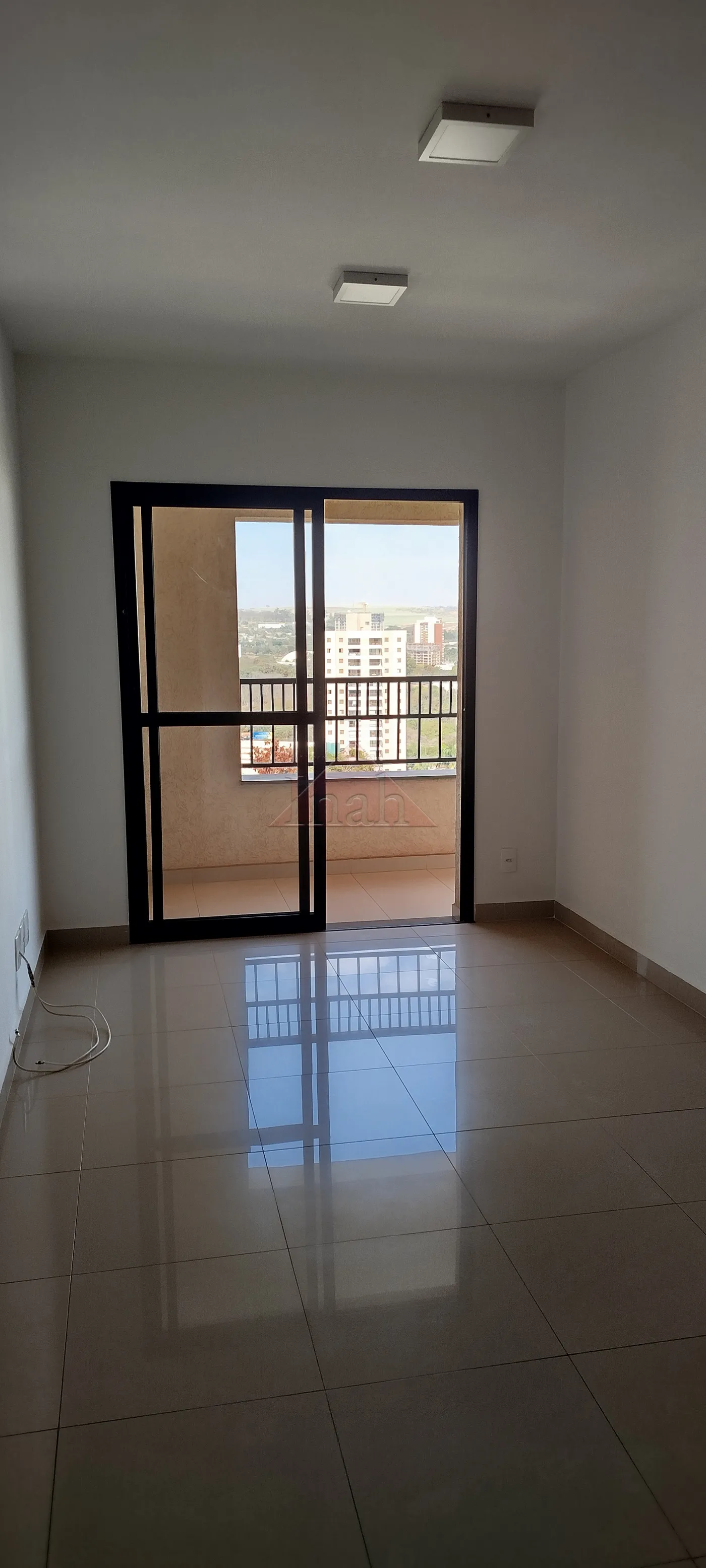 Alugar Apartamentos / Apartamento em Ribeir&atilde;o Preto R$ 1.900,00 - Foto 4