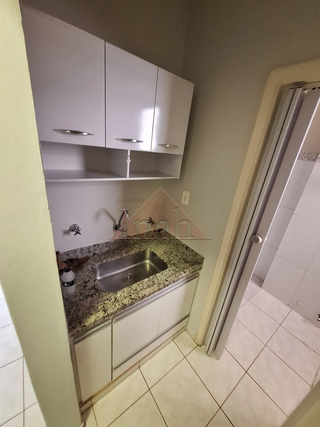 Alugar Apartamentos / Kitchnet em Ribeir&atilde;o Preto R$ 1.000,00 - Foto 12