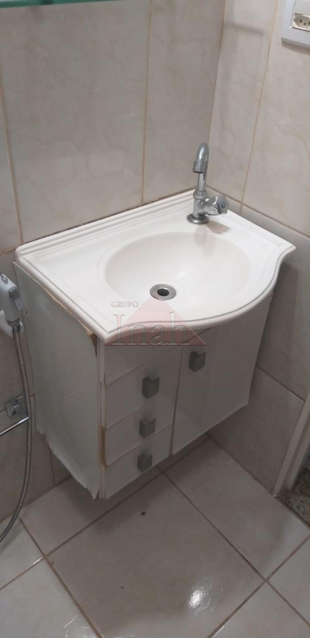 Alugar Casas / Casa em Ribeir&atilde;o Preto R$ 900,00 - Foto 22