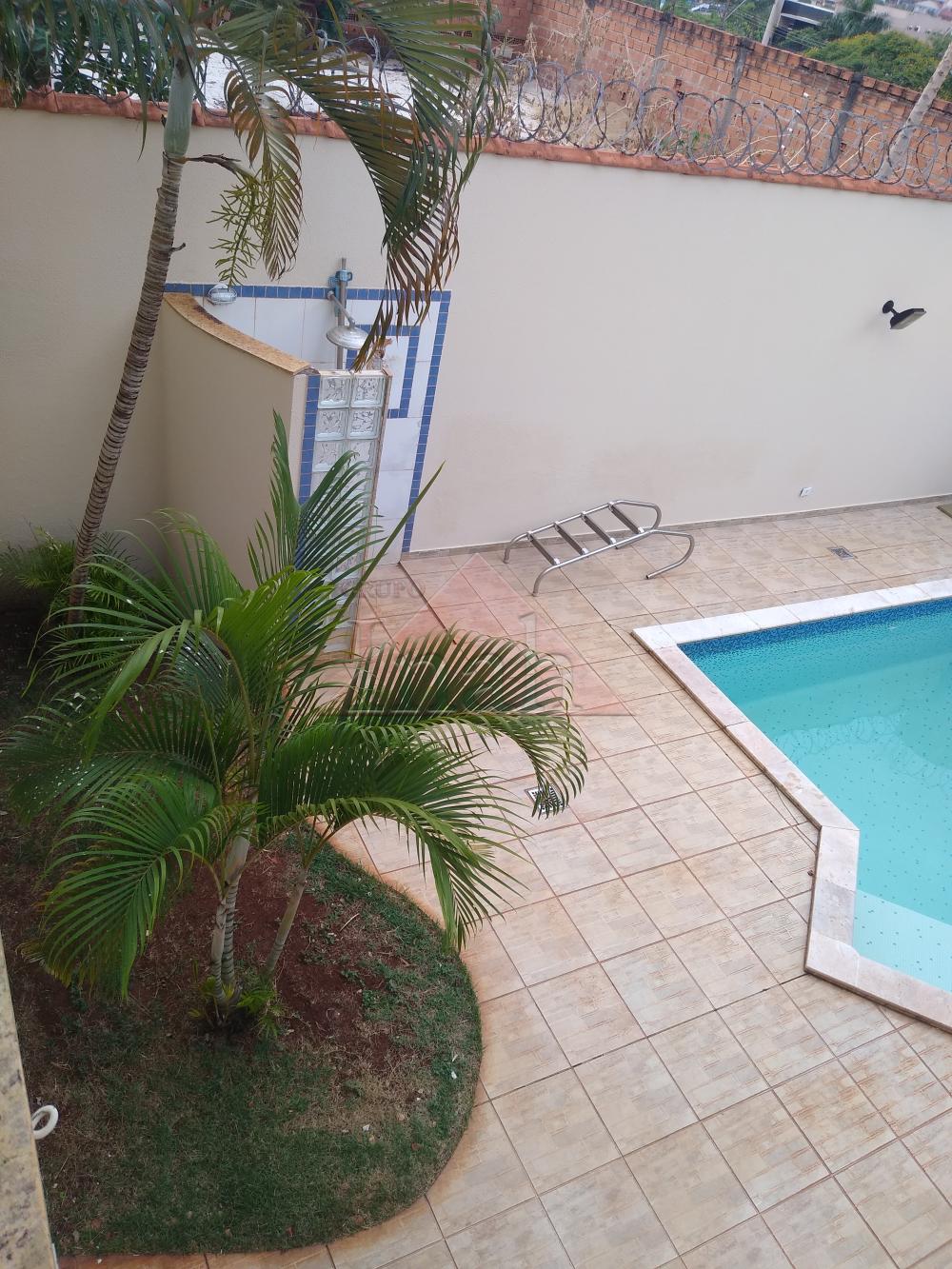 Alugar Casas / Casa em Ribeir&atilde;o Preto R$ 4.500,00 - Foto 3