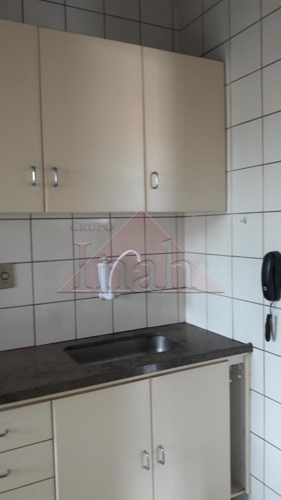 Alugar Apartamentos / Apartamento em Ribeir&atilde;o Preto R$ 1.100,00 - Foto 9
