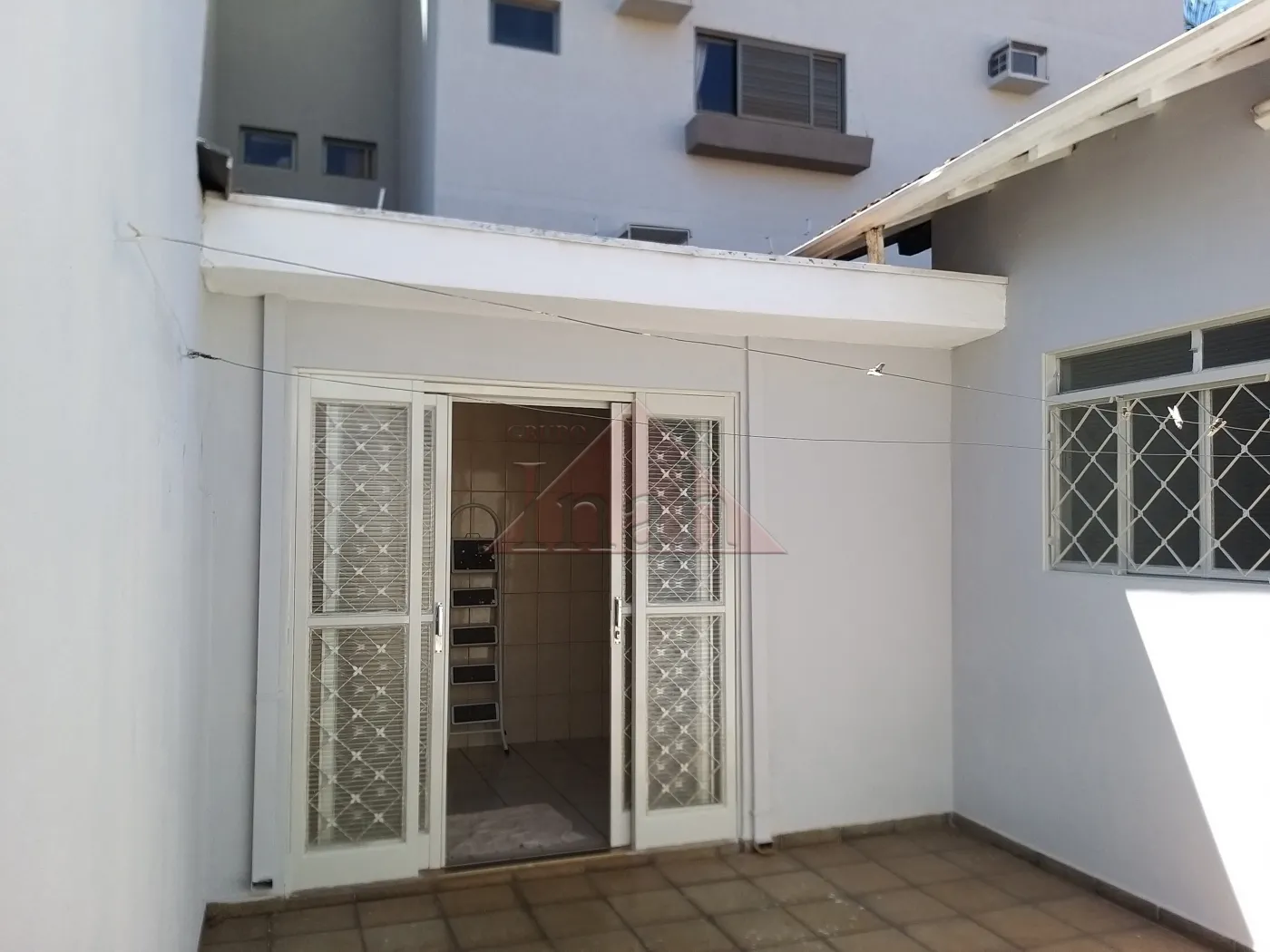 Alugar Casas / Casa em Ribeir&atilde;o Preto R$ 1.800,00 - Foto 15