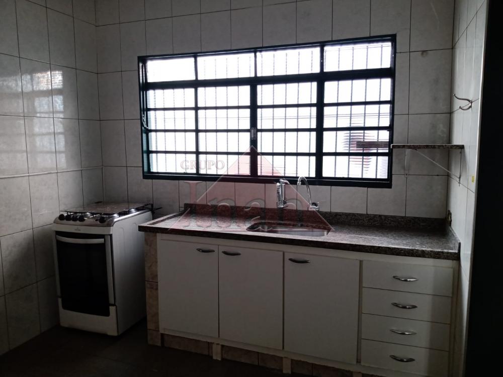 Alugar Casas / Casa em Ribeirão Preto R$ 1.600,00 - Foto 4