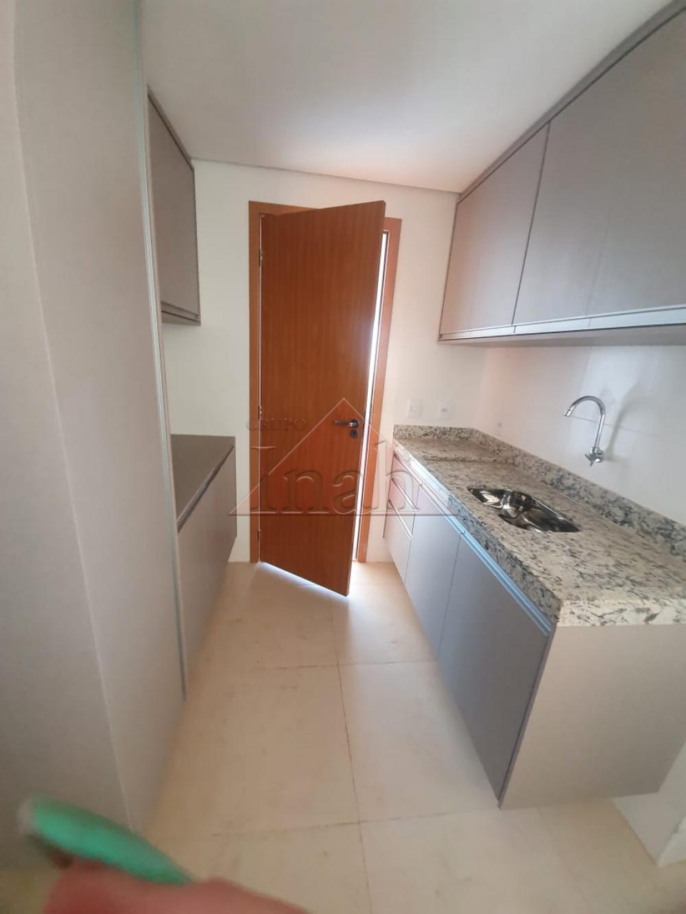Alugar Apartamentos / Apartamento em Ribeir&atilde;o Preto R$ 2.200,00 - Foto 3