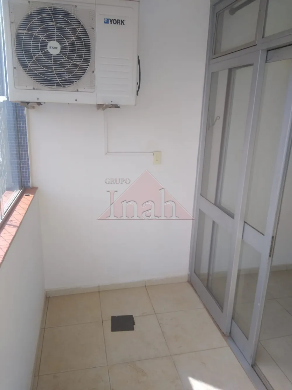 Alugar Apartamentos / Apartamento em Ribeir&atilde;o Preto R$ 1.300,00 - Foto 2