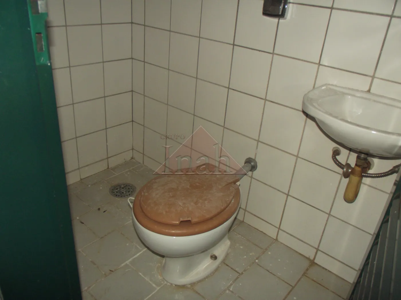 Alugar Apartamentos / Apartamento em Ribeir&atilde;o Preto R$ 1.000,00 - Foto 9