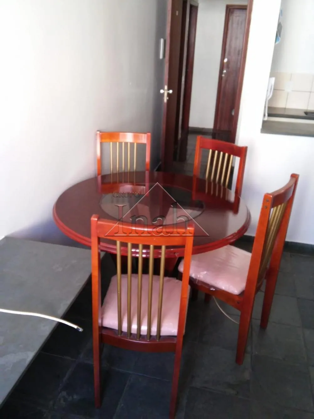 Alugar Apartamentos / Apartamento em Ribeir&atilde;o Preto R$ 1.000,00 - Foto 5