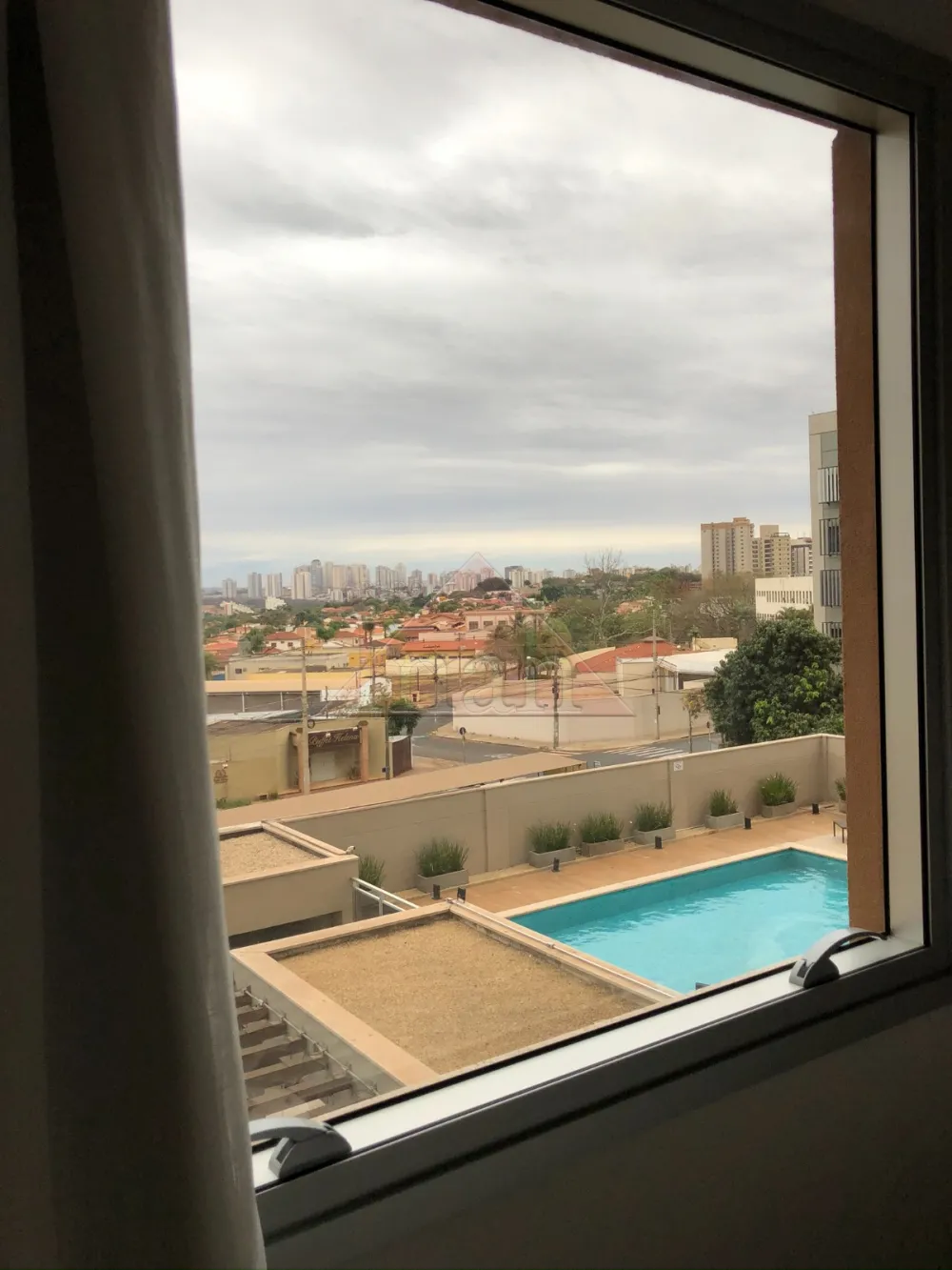 Alugar Apartamentos / Apartamento em Ribeir&atilde;o Preto R$ 1.700,00 - Foto 5