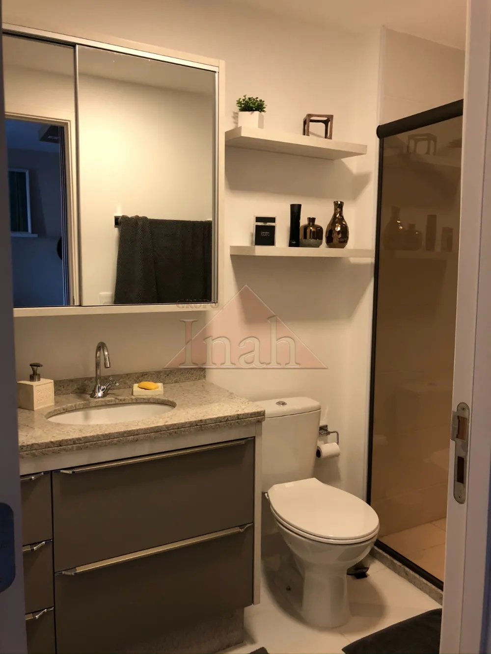 Alugar Apartamentos / Apartamento em Ribeir&atilde;o Preto R$ 1.700,00 - Foto 6