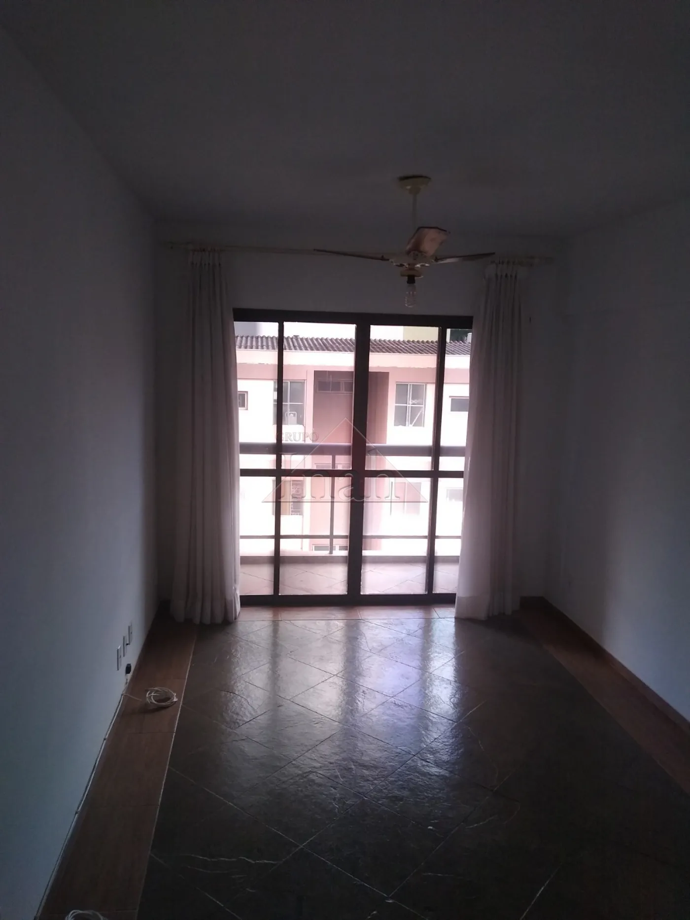 Alugar Apartamentos / Apartamento em Ribeir&atilde;o Preto R$ 950,00 - Foto 3