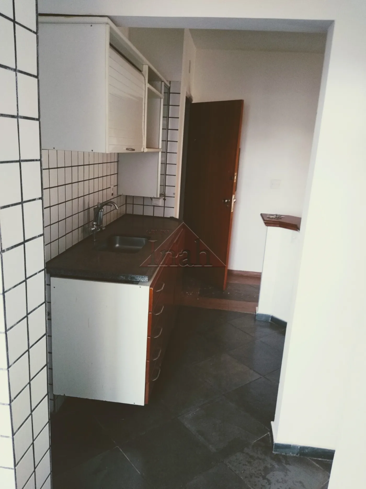 Alugar Apartamentos / Apartamento em Ribeir&atilde;o Preto R$ 950,00 - Foto 6