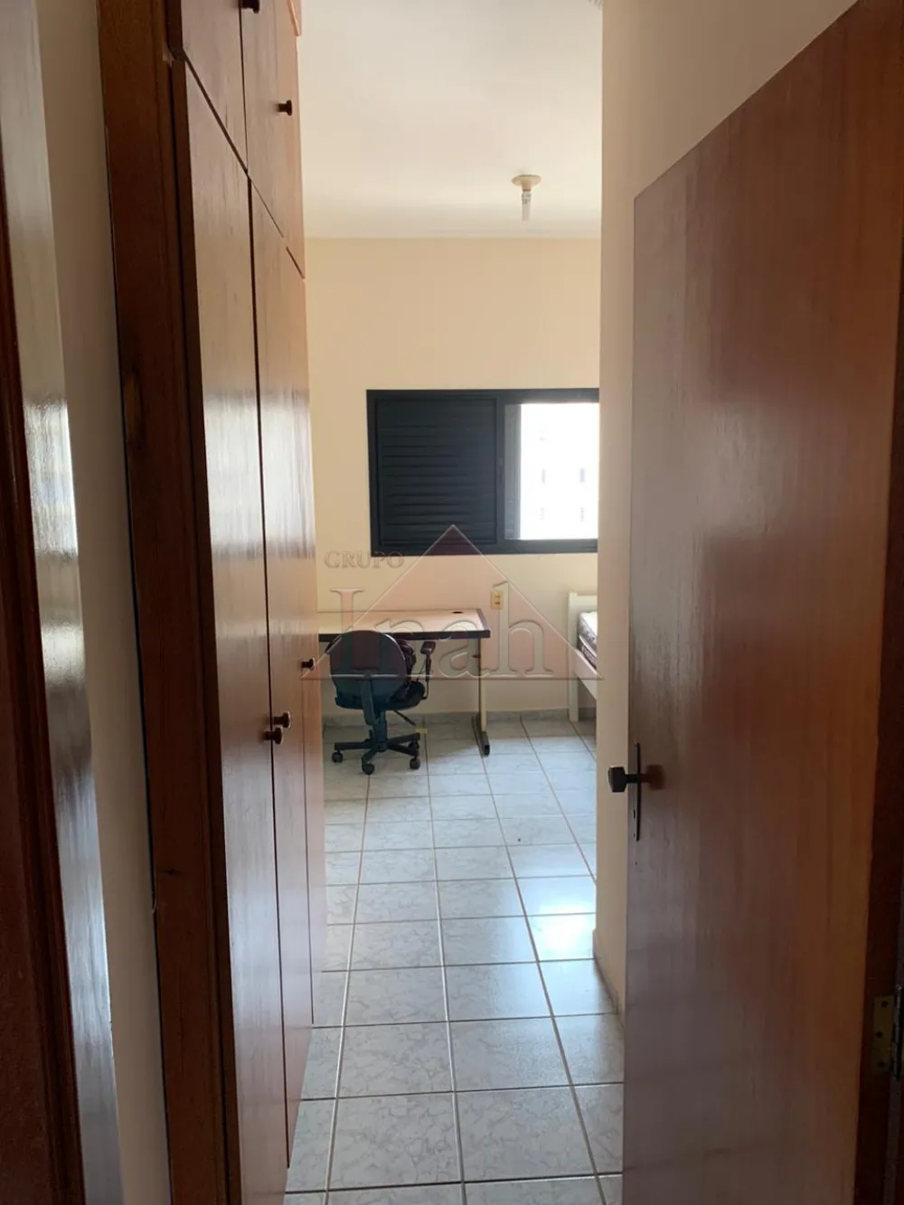 Alugar Apartamentos / Apartamento em Ribeir&atilde;o Preto R$ 800,00 - Foto 10