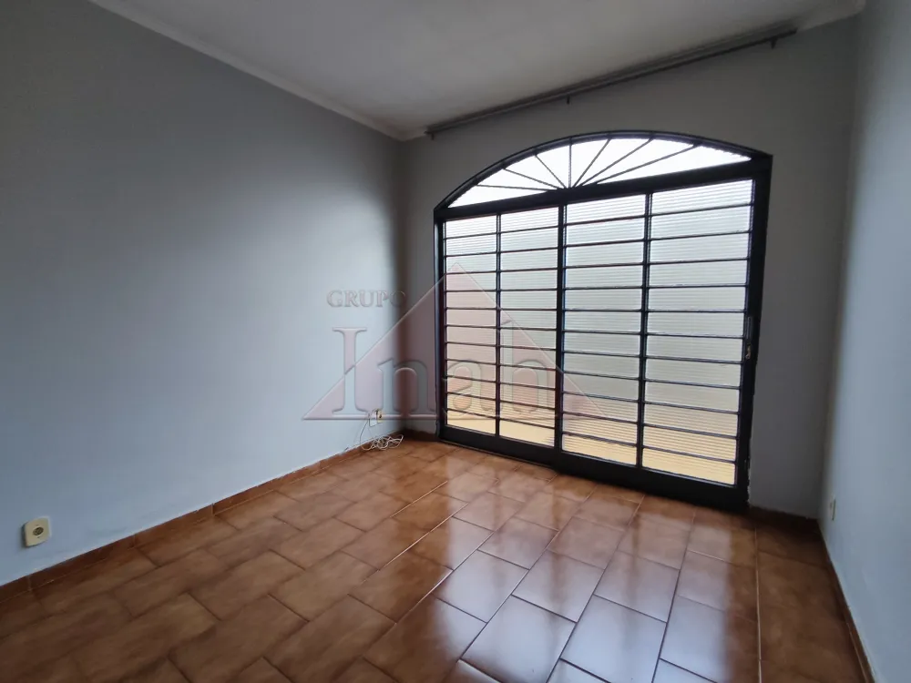 Alugar Casas / Casa em Ribeir&atilde;o Preto R$ 2.600,00 - Foto 9