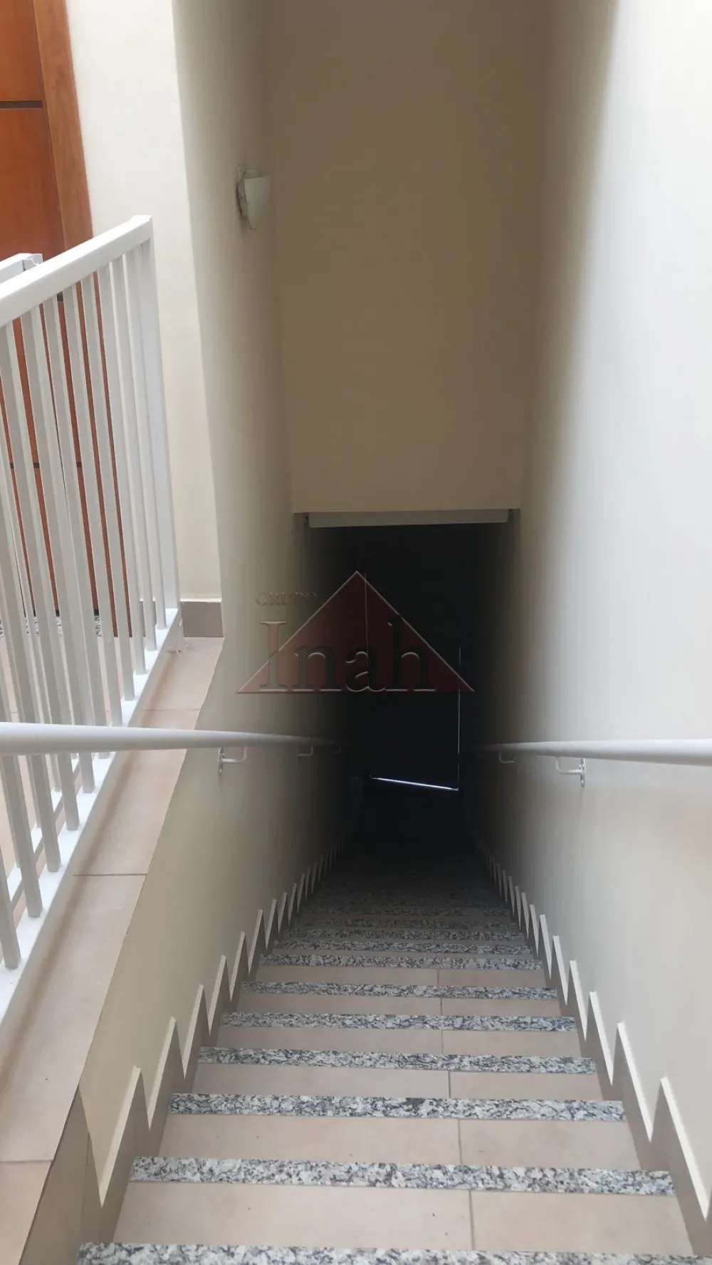 Alugar Apartamentos / Apartamento em Ribeirão Preto R$ 1.300,00 - Foto 2
