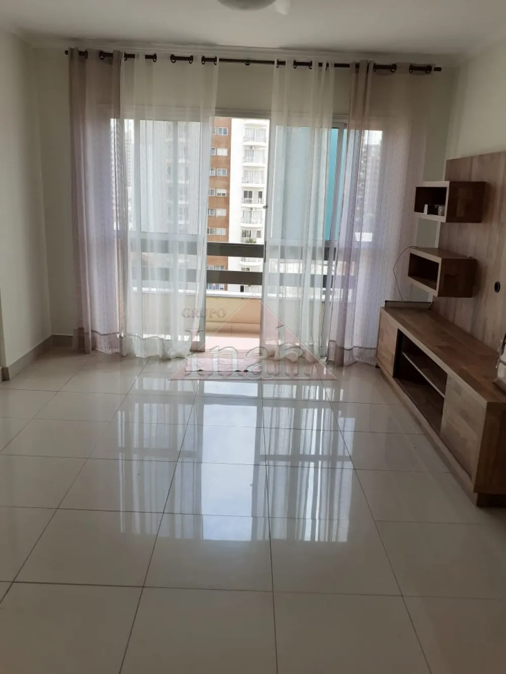 Comprar Apartamentos / Apartamento em Ribeir&atilde;o Preto R$ 360.000,00 - Foto 1