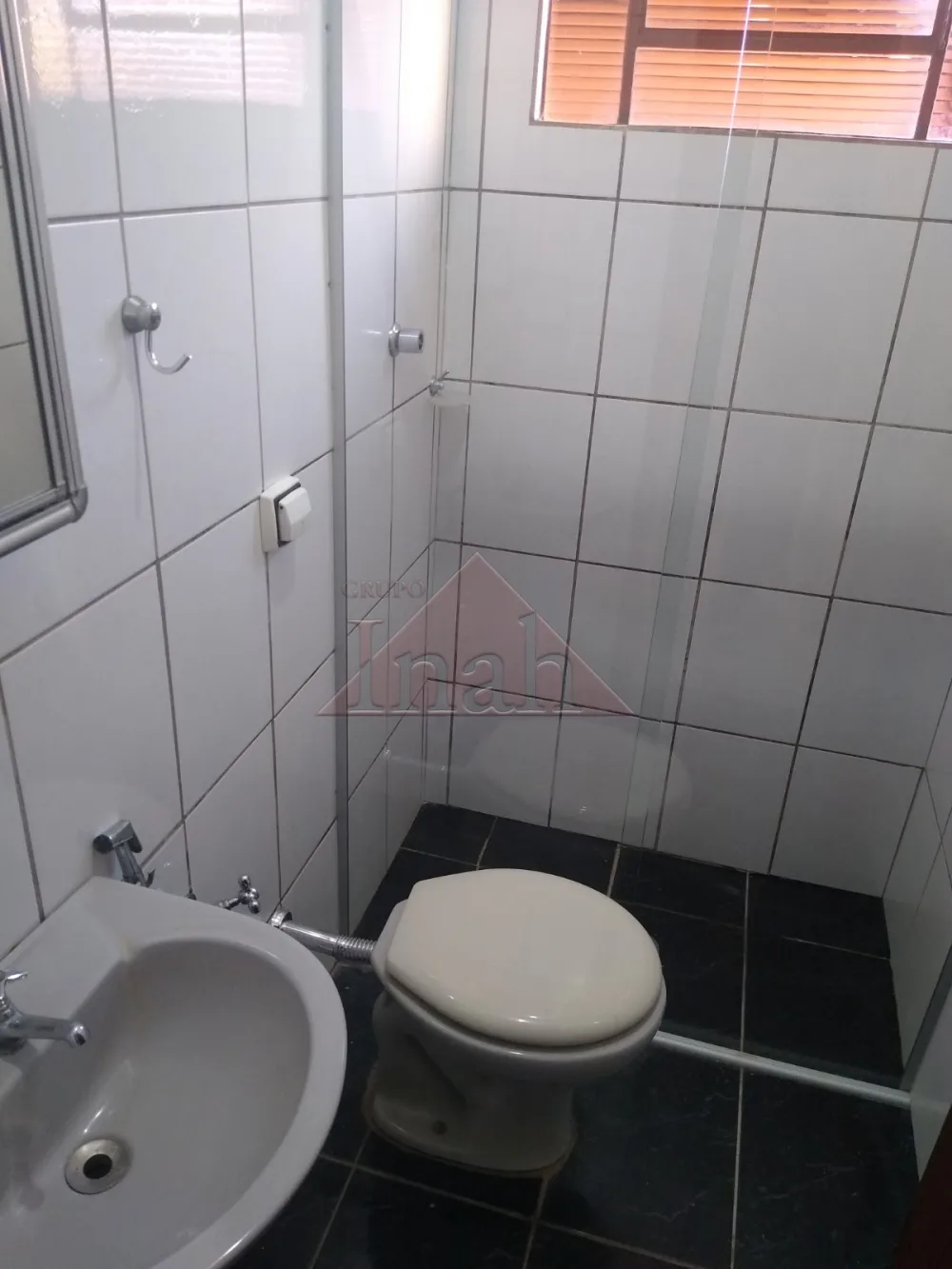 Alugar Casas / Casa em Ribeir&atilde;o Preto R$ 2.300,00 - Foto 11