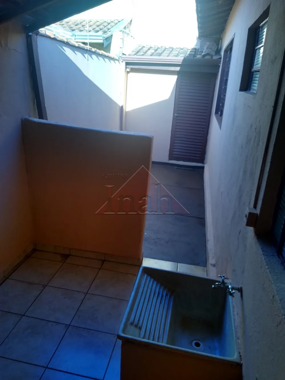 Alugar Casas / Casa em Ribeir&atilde;o Preto R$ 2.300,00 - Foto 14