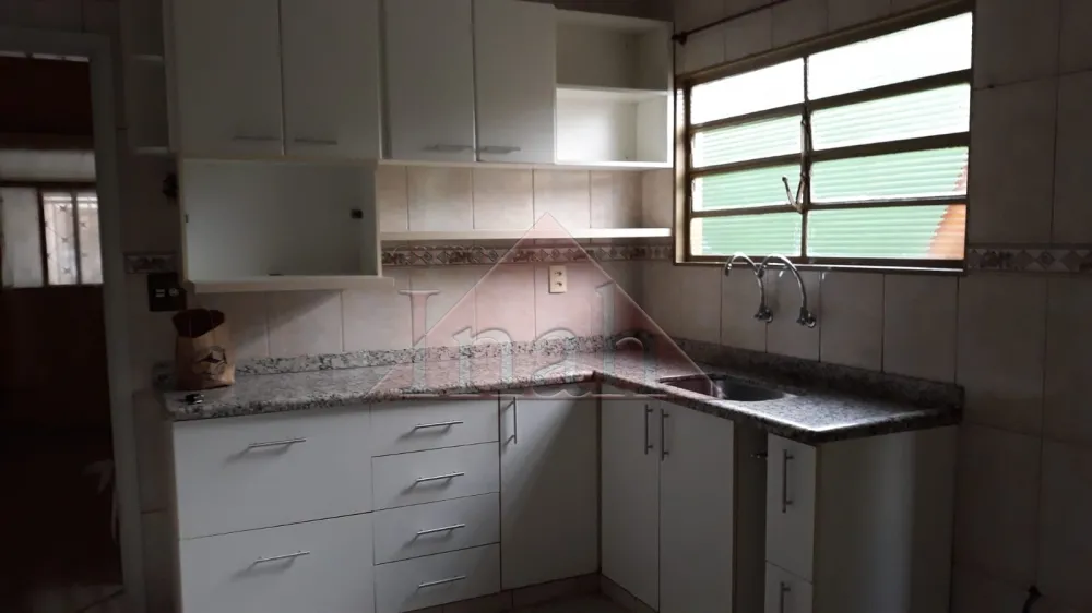 Alugar Casas / Casa em Ribeirão Preto R$ 1.800,00 - Foto 5