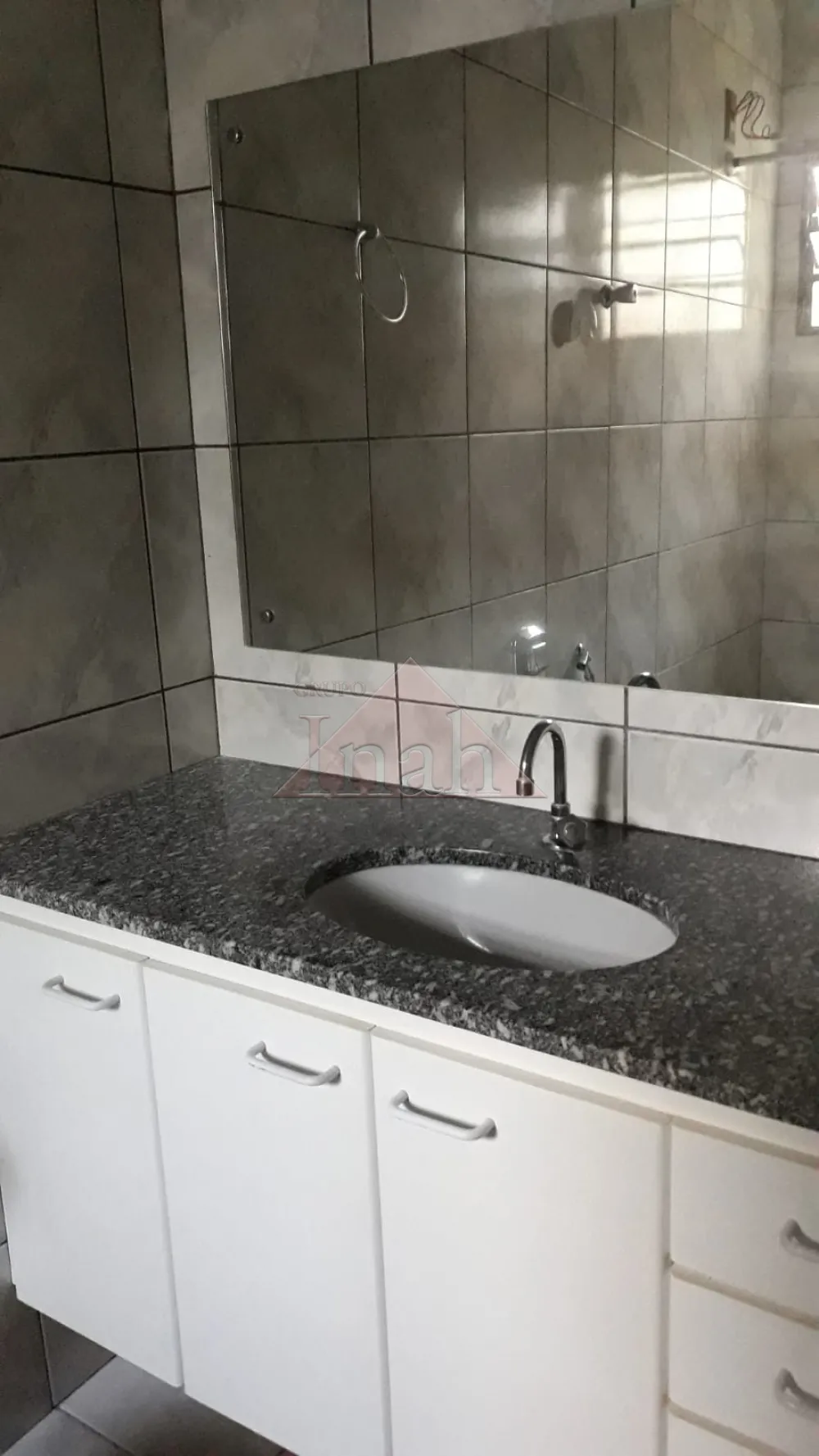 Alugar Casas / Casa em Ribeirão Preto R$ 1.800,00 - Foto 9