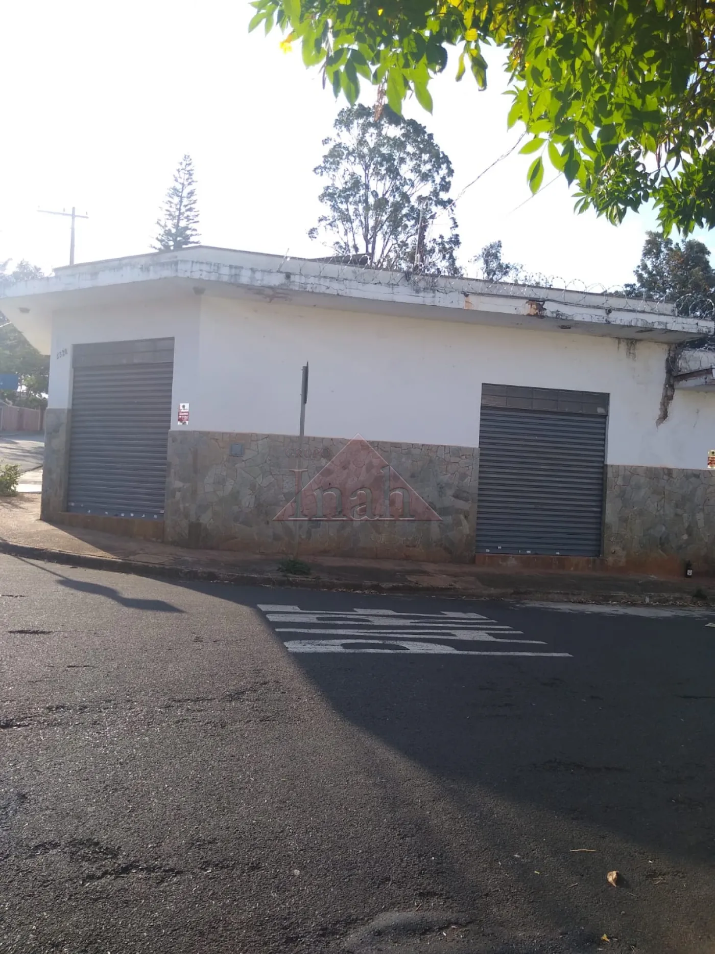 Alugar Comerciais / Sal&atilde;o em Ribeir&atilde;o Preto R$ 2.000,00 - Foto 1