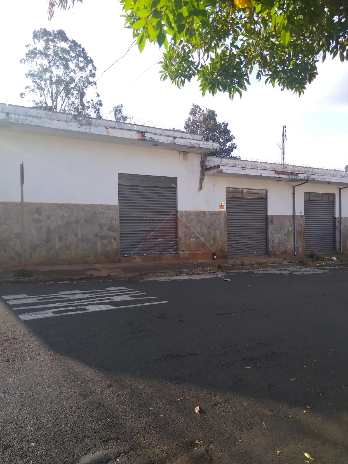 Alugar Comerciais / Sal&atilde;o em Ribeir&atilde;o Preto R$ 2.000,00 - Foto 2