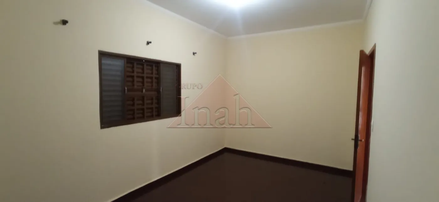 Alugar Casas / Casa em Ribeir&atilde;o Preto R$ 2.300,00 - Foto 11
