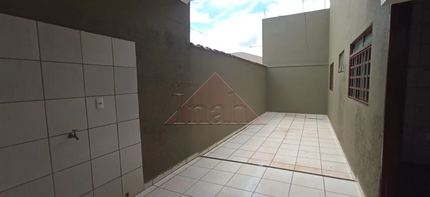 Alugar Casas / Casa em Ribeir&atilde;o Preto R$ 2.300,00 - Foto 17