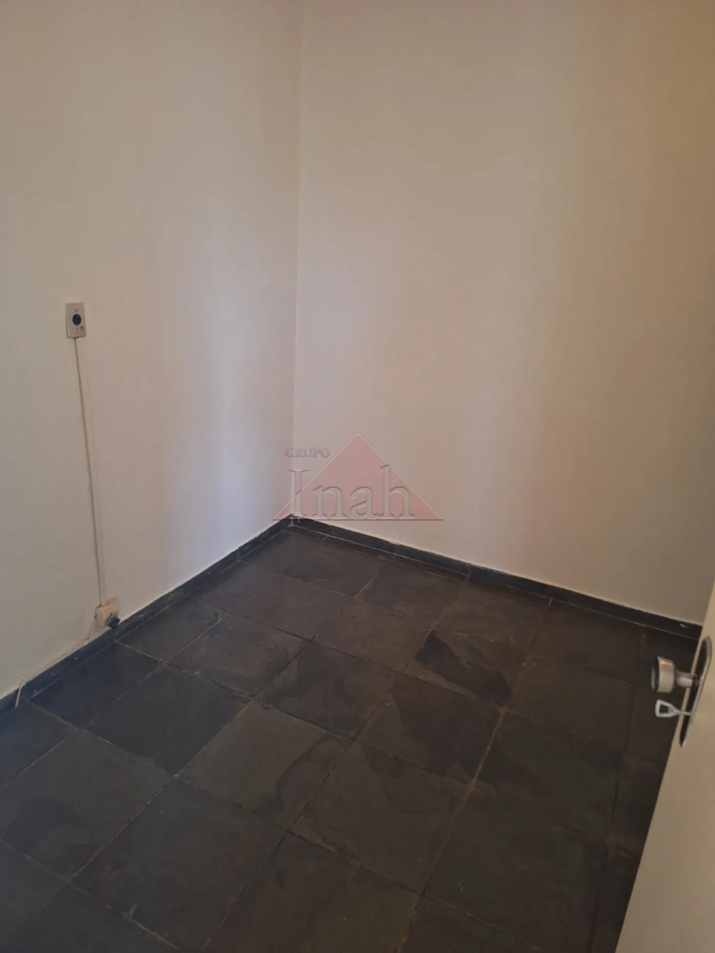 Alugar Casas / Casa em Ribeir&atilde;o Preto R$ 5.000,00 - Foto 6