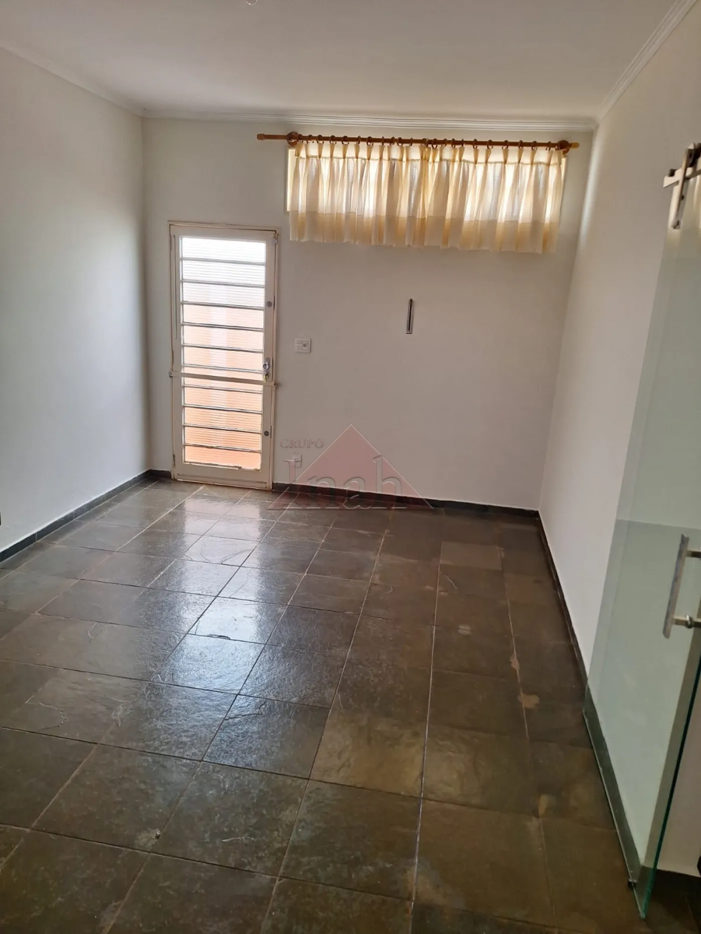 Alugar Casas / Casa em Ribeir&atilde;o Preto R$ 5.000,00 - Foto 8