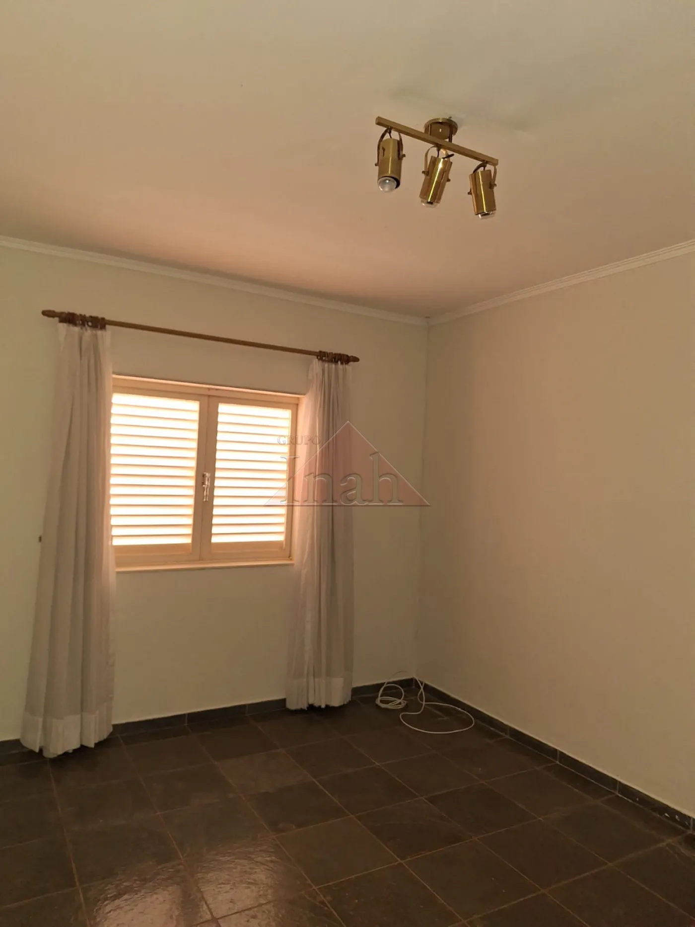 Alugar Casas / Casa em Ribeir&atilde;o Preto R$ 5.000,00 - Foto 18