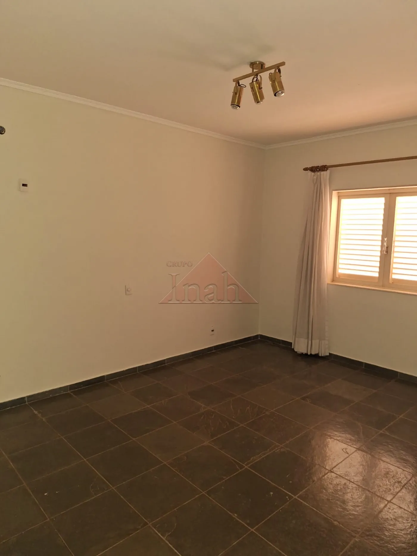 Alugar Casas / Casa em Ribeir&atilde;o Preto R$ 5.000,00 - Foto 19