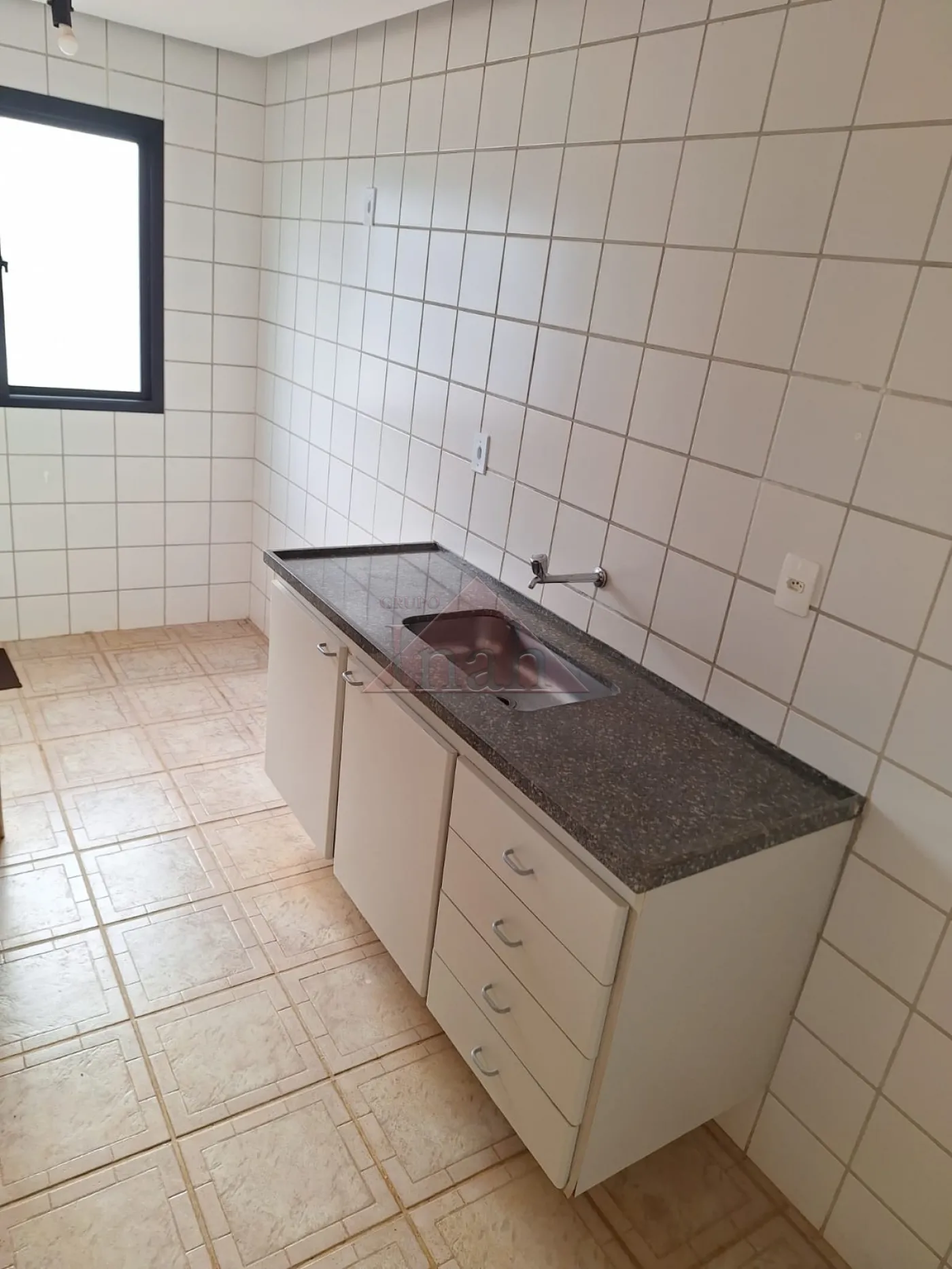 Alugar Apartamentos / Kitchnet em Ribeir&atilde;o Preto R$ 900,00 - Foto 3