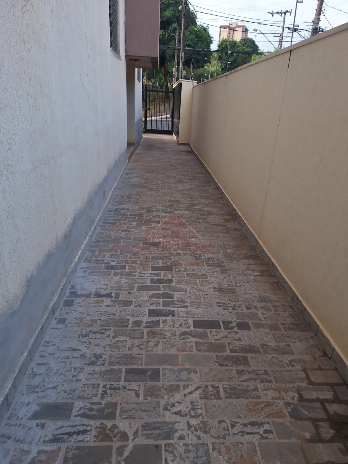 Alugar Apartamentos / Kitchnet em Ribeir&atilde;o Preto R$ 900,00 - Foto 6