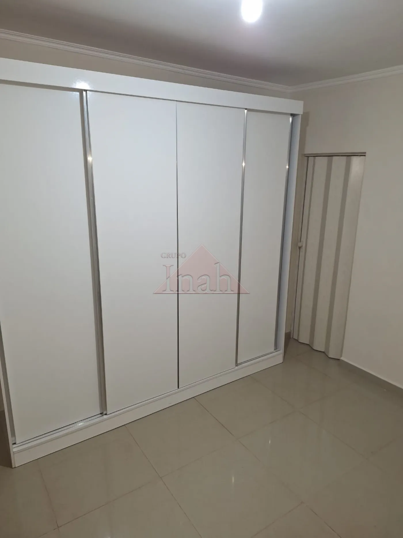 Alugar Casas / Casa em Ribeir&atilde;o Preto R$ 4.000,00 - Foto 13